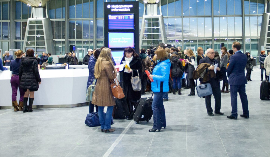 Рейс из Петербурга в Турцию задержан почти на сутки