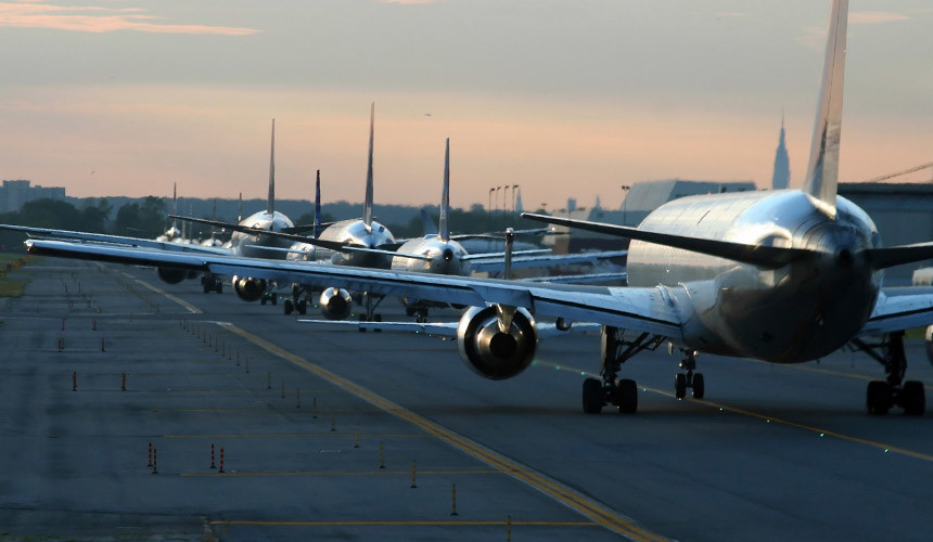 «Вим-Авиа» извиняется перед пассажирами задержанных рейсов