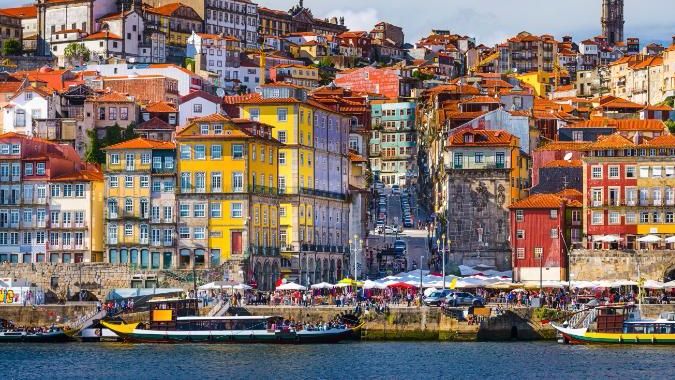 Португалия стала «Главным направлением туризма» в Европе