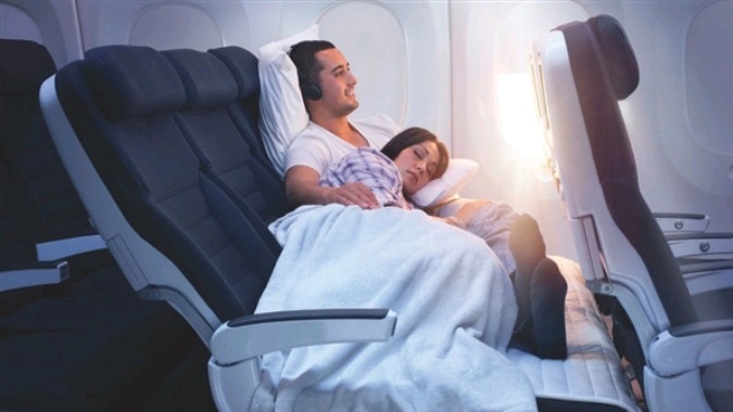 Врачи не советуют спать в самолетах, если вам дорог слух