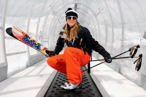 Лыжи, палки и сноуборды полетят бесплатно