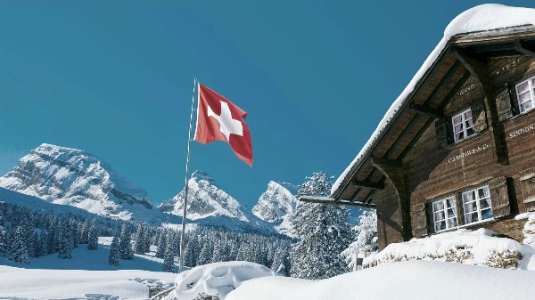 Региональные туроператоры сдержанно оценивают спрос на зимнюю Швейцарию