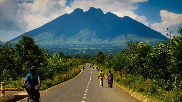 Руанда вышла в лидеры мирового туризма