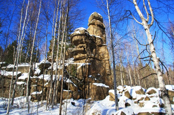 Природный парк с популярными у туристов скалами-останцами появится в Иркутской области