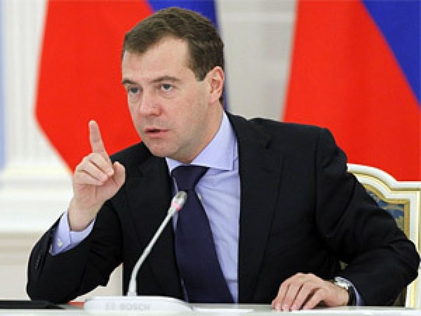 Медведев отправил в отставку одного из замглав Ростуризма