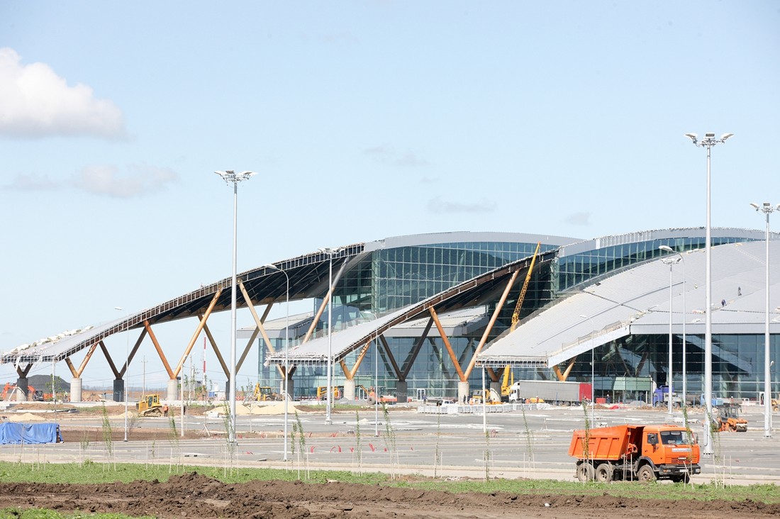 Медведев: ростовский аэропорт «Платов» откроют 27 ноября