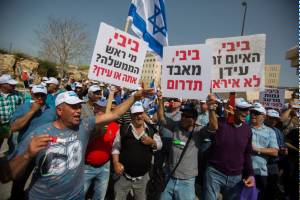 Туристов в Израиле призвали к осторожности