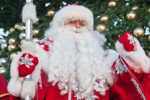 Дед Мороз попробует уличной еды в Калининграде