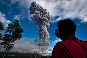 В Индонезии просыпаются новые вулканы