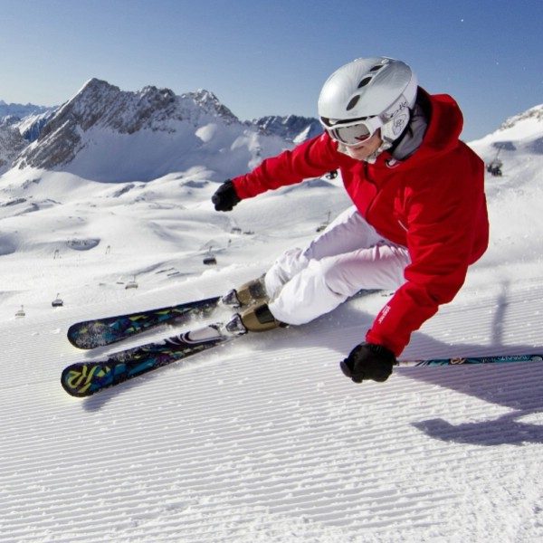 В Сочи официально открыли горнолыжный сезон