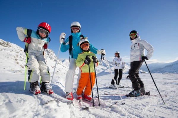 Любителей лыж в зимнем сезоне ждут 300 российских горнолыжных комплексов и баз отдыха