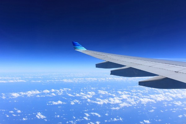 Каким чартерным авиакомпаниям может грозить запрет на допуски