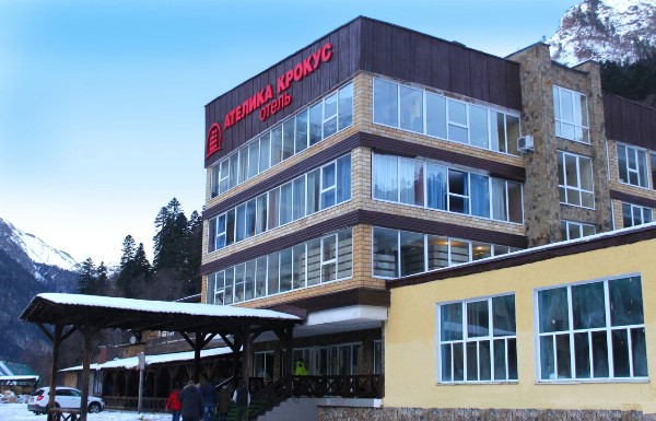 Сеть «Ателика» открыла новый отель на курорте Домбай
