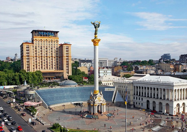 Украина в 2018 году введет электронную визу для иностранцев
