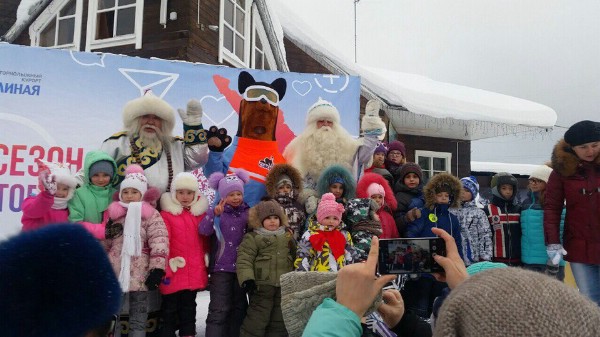 День рождения Байкальского Деда Мороза отметили на «Горе Соболиной»