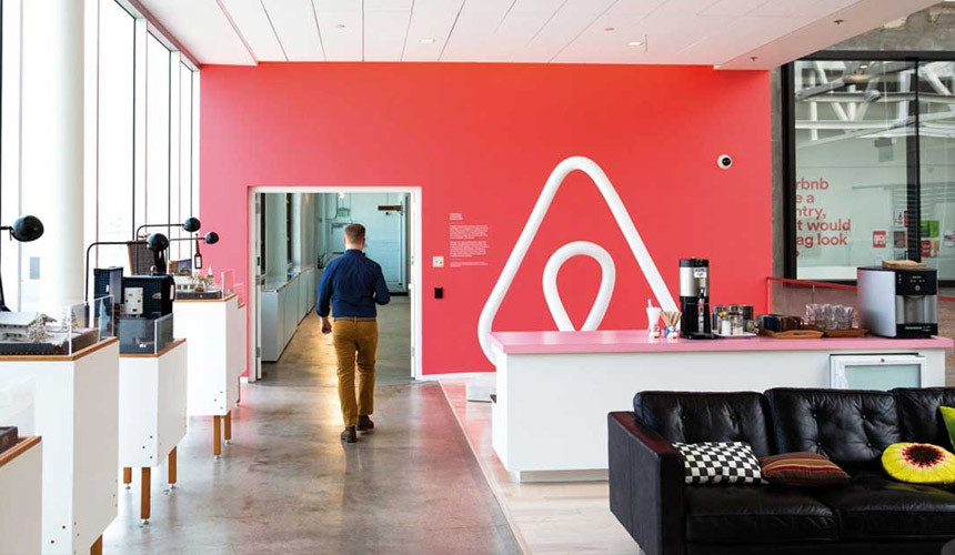 В Airbnb отменяют бронирования по промокоду, признанному нелегальным
