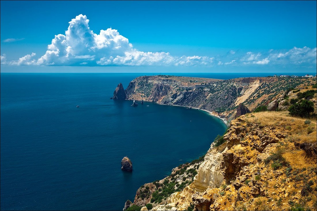 Министр курортов и туризма Крыма составил ТОП-10 самых красивых мест полуострова